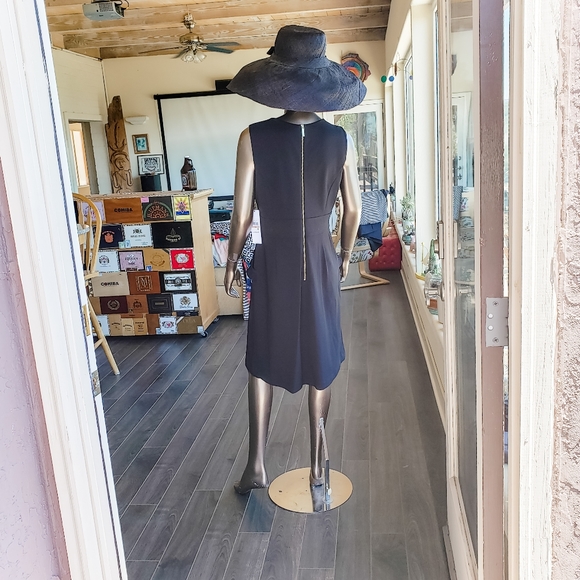 NWT Calvin Klein Dress - Picture 4 of 9